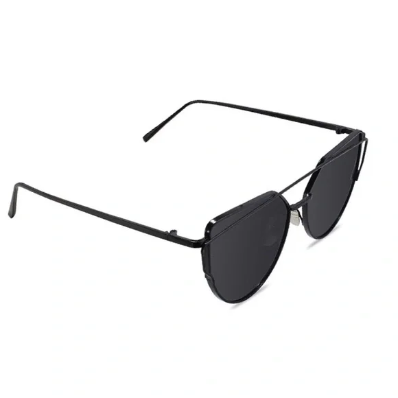 Blackout Cat Eye Aviator Sunglasses - Picture 4 of 5